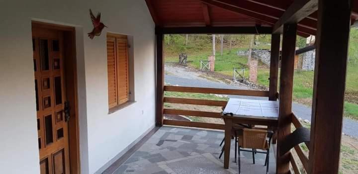 Villa Kuca Za Odmor"Miran San" Podgorić Exterior foto